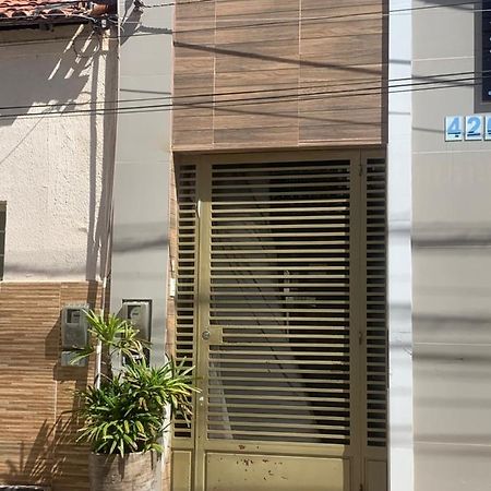 Casa Compartilhada Com Quartos Individuais Juàzeiro Εξωτερικό φωτογραφία
